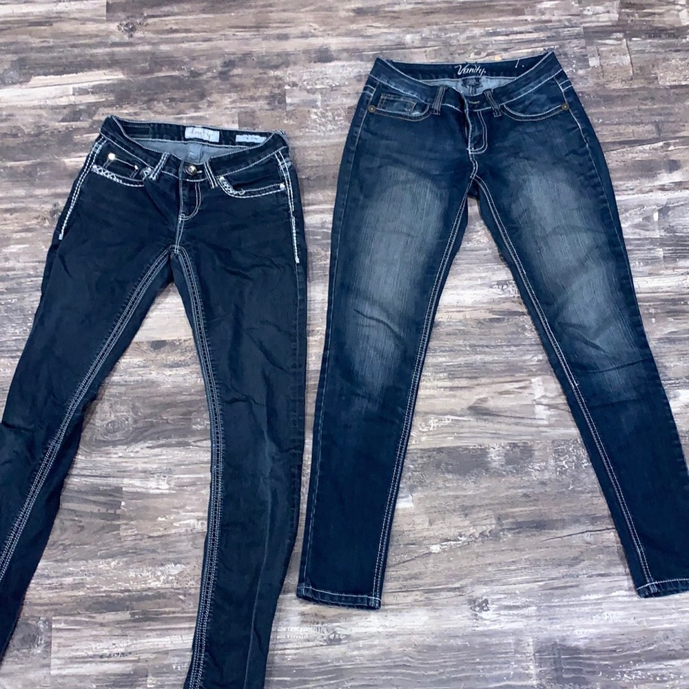 DAYTRIP/VANITY brand bundle!